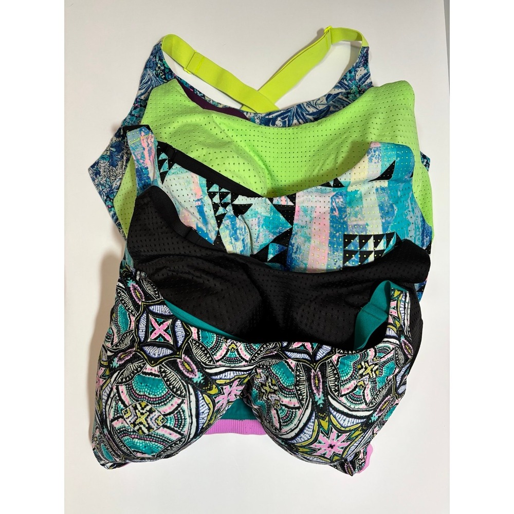Lot 5 Victoria's Secret VSX Lightweight Sports Bra 36DD Wire Free Crossback - Picture 2 of 12